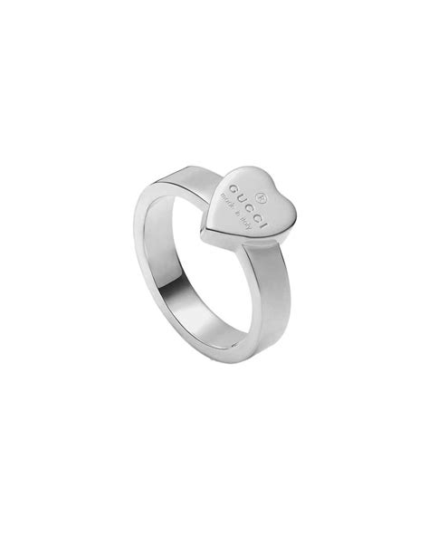 gucci anello cuore|Anello con cuore Gucci trademark in argento 925 .